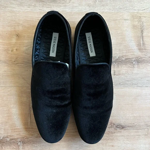 Steve Madden | Shoes | Steve Madden Mens Laight Velvet  display picture 1